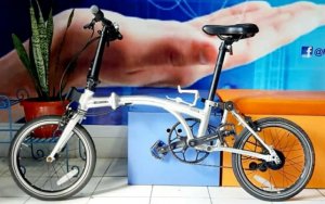Galang Donasi Gempa Sulbar, Dekan FKIP Unismuh Lelang Sepeda Pribadi