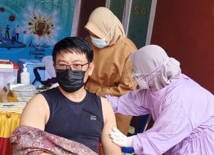Tenaga Kesehatan Diminta Jadi Teladan Pelaksanaan Vaksinasi Covid-19