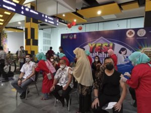 PHRI Sulsel Lakukan Vaksinasi 5000 Karyawan Hotel dan Restoran di Makassar