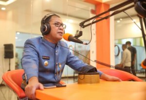 Rayakan HARSIARNAS 88, Danny Serukan Ayo Dengar Radio