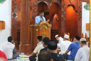 Irjen Kemenkumham RI, Razilu Isi tauziah Tarawih di Lapas Makassar