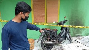 Tiga Tahun Berturut-turut, Sekretariat Mahasiswa di Makassar Selalu Diteror Bom Molotov