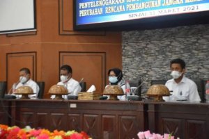 Konsultasi Publik Perubahan RPJMD, Aspek Keberlanjutan dan Daya Lingkungan Ditekankan