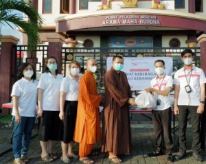 Kumala Group Salurkan Ribuan Paket Sembako dan Makanan Berbuka Puasa