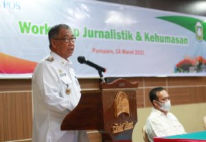 Wawali Parepare Buka Workshop Jurnalistik Kehumasan