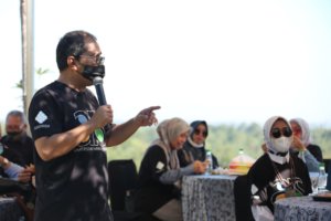 Kangen-Kangenan di IKATEK Unhas, Danny Dukung Produk Hukum Lindungi Hasil Karya Cipta Arsitek