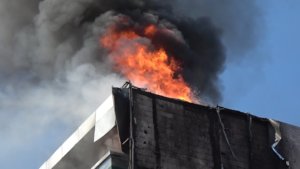 Merantau dari Jawa, Begini Cerita Karyawan Dillah Grup Lihat Kantornya Terbakar