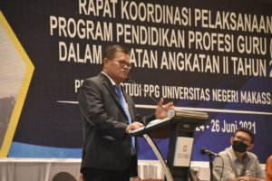 Guru Profesinal Menuju Indonesia Maju, Harapan Rektor UNM Saat Buka Rakor PPG
