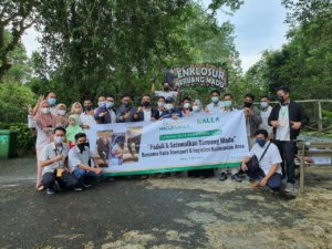 Kalla Transport & Logistics Bantu Program Pelestarian Beruang Madu di Kalimantan