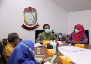 Sekda Kota Makassar Bersama Kadis PPPA Hadiri Anugerah KPAI 2021