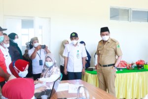 Bupati Barru Launching Pekan Vaksinasi Kementerian Agama Barru