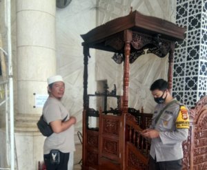Polisi Bantah Pembakar Mimbar Masjid Raya Tutupi CCTV lalu Beraksi