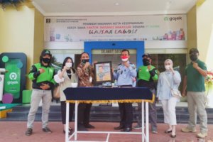Kadiv Keimigrasian Kemenkumham Sulsel Apresiasi Kanim Makassar Layani Pengantaran Paspor Via Gojek