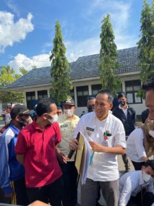 Mobil Pelayanan Kesehatan Desa Parkir Di Pusat Perbelanjaan, Kadis PMD Pinrang: Manusiawi