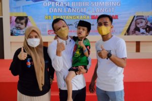 Tebar Senyum Baru, Smile Train bersama RS Bhayangkara Makassar Gelar Operasi Bibir Sumbing