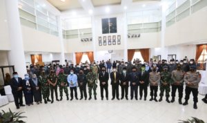 Lantik 40 Pejabat Administratif, Wali Kota Makassar Tegaskan Loyalitas Juga Tanggap Kerja