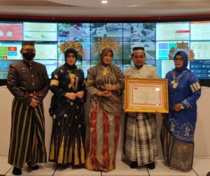 Kota Makassar Menerima Penghargaan Top 45 Inovasi dari Menteri PAN-RB