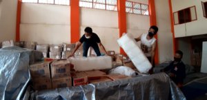 Bantaeng Dilanda Banjir, Sigap Plt Gubernur Sulsel Drop Bantuan Logistik
