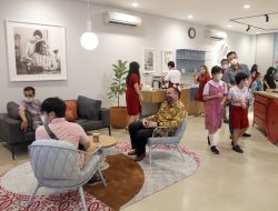 Kenalkan Perbankan Digital ke Nasabah, Bank OCBC NISP Hadirkan Kantor Premium Guest House di Makassar