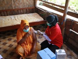 Genjot Vaksinasi, Binda Sulsel Sentuh Masyarakat Dusun Terpencil di Jeneponto