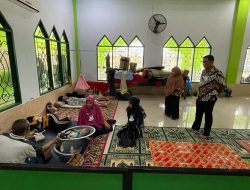 Plt Gubernur Perintahkan Dissos dan BPBD Salurkan Bantuan Korban Banjir di Katimbang dan Manggala