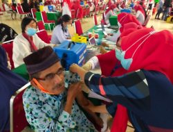 Kejar Capaian 100 Persen, 5000 Lansia di Makassar Jadi Sasaran Vaksinasi