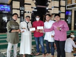 Diinisiasi Dokter Fadli Ananda, Nasi Kotak Murah untuk Donasi Masjid Terus Berlanjut di Tahun Ini