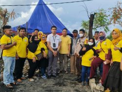 Temui Korban Kebakaran Kelurahan Buloa, Bendahara Golkar Makassar Beri Bantuan Sembako