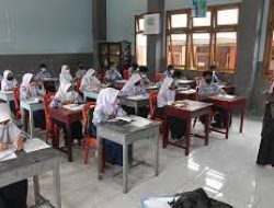 Selama PTM di Kota Jogjakarta, Jumlah Siswa yang Terpapar Covid-19 Mencapai 141 Siswa dan 30 Guru