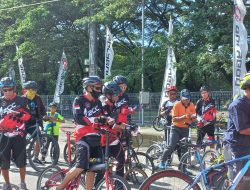 Walikota Makassar Ikut Ramaikan Fun Bike Alumni SMP 5