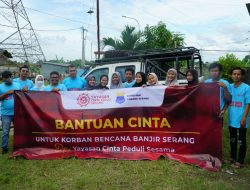 Yayasan Cinta Peduli Sesama Serahkan Bantuan Sembako ke Korban Banjirr Banten