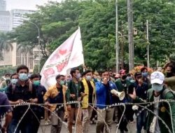 Tiba-tiba Tuntutan Mahasiswa Berubah, Demo Dipindah dari Istana Negara ke DPR RI