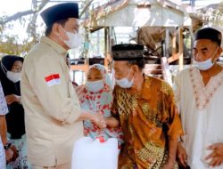 Bupati Barru Serahkan Bantuan Korban Kebakaran di Dusun Maddo