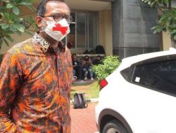 Haris Dkk Terus Melawan, Dokumen Keterlibatan Luhut Dugaan Kejahatan Ekonomi di Papua Diserahkan ke Polisi