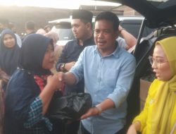 Nasir Rurung Bagikan 1000 Paket Sembako di Tamangapa