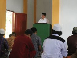 Jumat Pertama Ramadan, Wabup Suaib Mansur Bayar Utang ke Jemaah Masjid