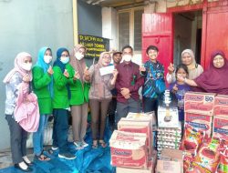 SMA Datuk Ribandang Makassar Beri Bantuan ke Korban Kebakaran Ablam