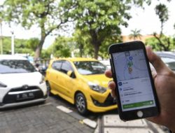 Tertinggi se-Indonesia, Pengamat Sebut Kenaikkan Tarif Taksi Online 50 Persen di Sulsel Bisa Jadi Preseden Negatif