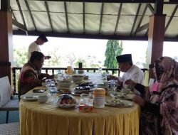 Wali Kota Parepare Jamu Bupati Toraja Utara dengan Makanan Khas Bugis Makassar pada Hari Kedua Lebaran