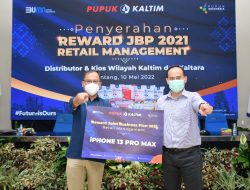 Kinerja JBP Optimal, PKT Beri Reward ke Distributor dan Kios Dua Wilayah Ini