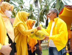 Kunjungi Monumen Pejuang Partai Golkar di Selayar, Taufan Pawe Serahkan Bantuan Airlangga ke Keluarga Korban