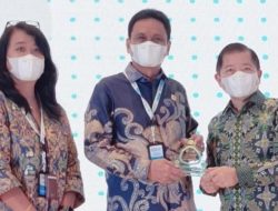 Barru Sehat Sanitasi Lingkungan, Bupati Suardi Saleh Terima AMPL Award