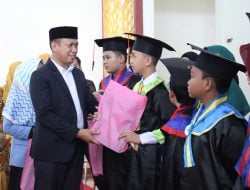 Wisuda Ratusan Santri, Bupati Takalar Ajak Orang Tua Ciptakan Generasi Qurani