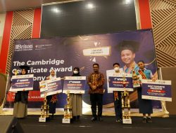 Siswa SMP di Makassar dapat Sertifikat dari Cambrigde Assessment English