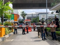 Terapkan Security Sistem, Masuk Kantor DPRD Makassar Wajib Titip Tanda Pengenal di Pos