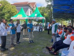 DTPHPKP Sidrap Serahkan Bantuan Pupuk Hayati Kaya Bio ke Petani
