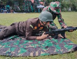 Tingkatkan Sinergitas, Kodim 1422 Maros Ajak Forkopimda dan Awak Media Latihan Menembak