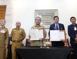 Wali Kota Makassar Teken MoU Bersama Politeknik Pariwisata