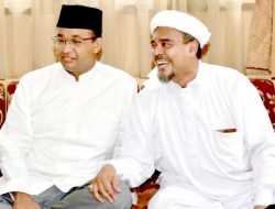 Guntur Romli Sebut Anies Disetir Seorang Napi Cabut Izin Holywings, Rizieq Shihab?