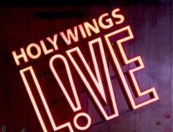 Holywings Indonesia Cari Dalang Utama Kasus Promosi Miras Gratis